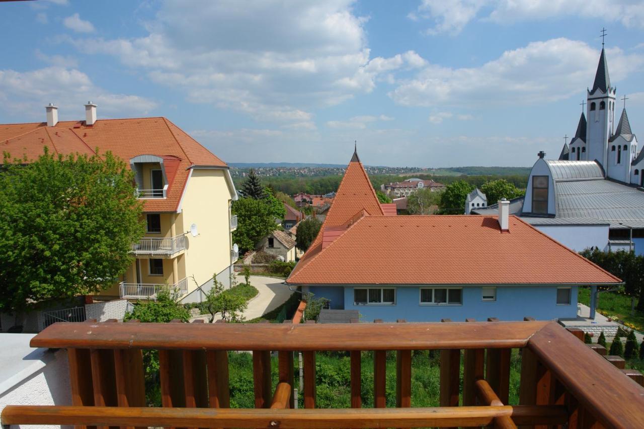 Roselio Sky Residence Hévíz Exterior foto
